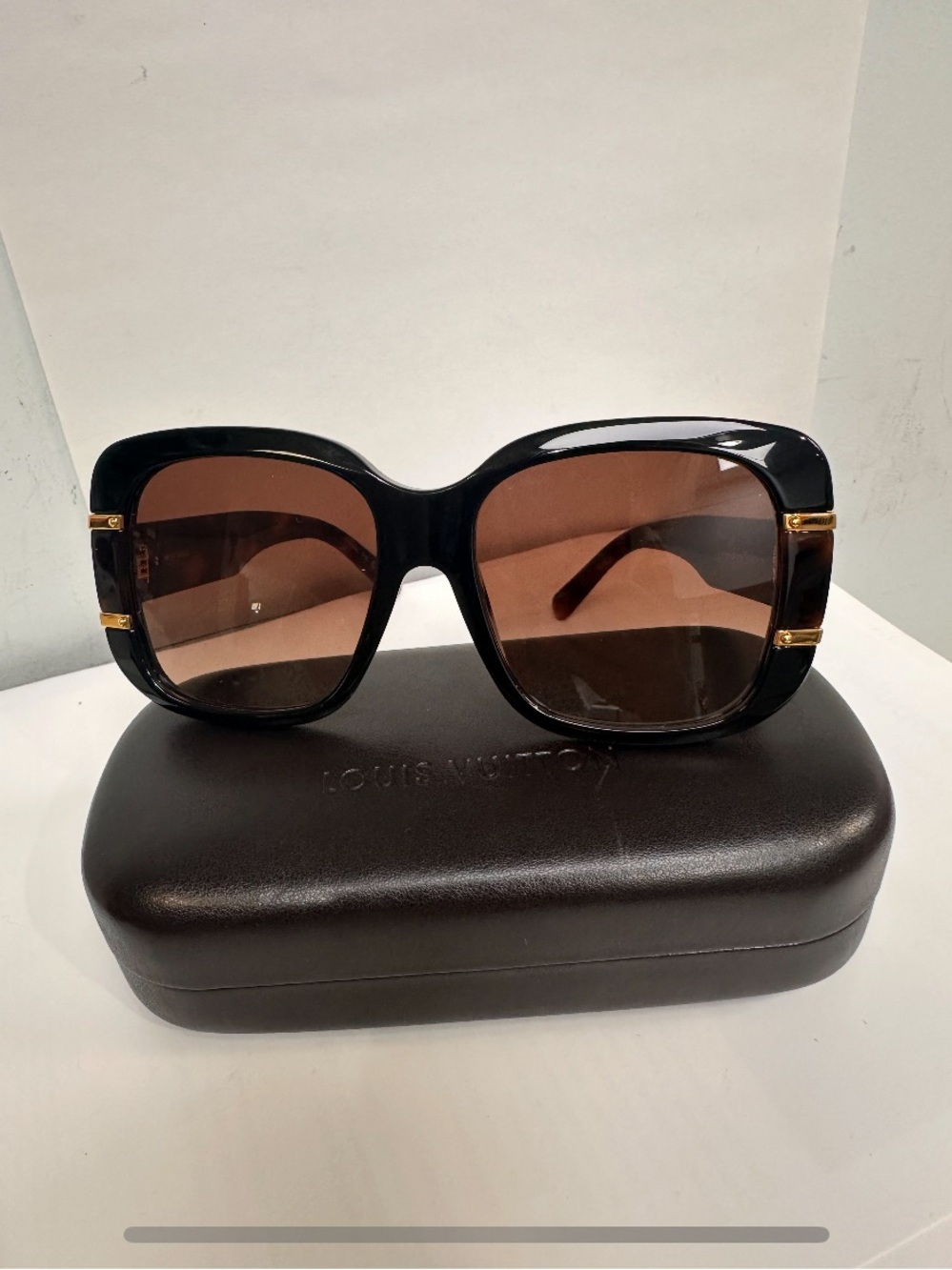 Louis Vuitton new Sunglasses with Brown Lenses and Gold Accents